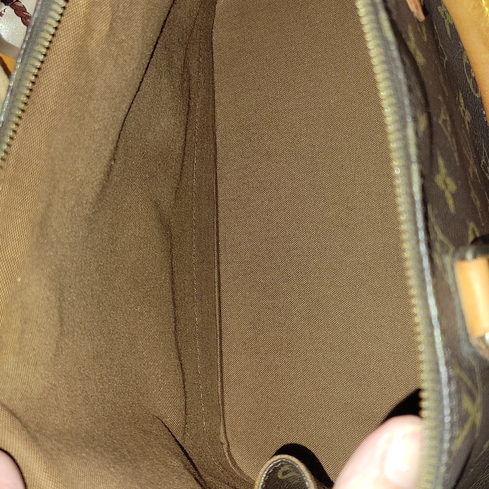 LOUIS VUITTON Alma monogram - Picture 9 of 16